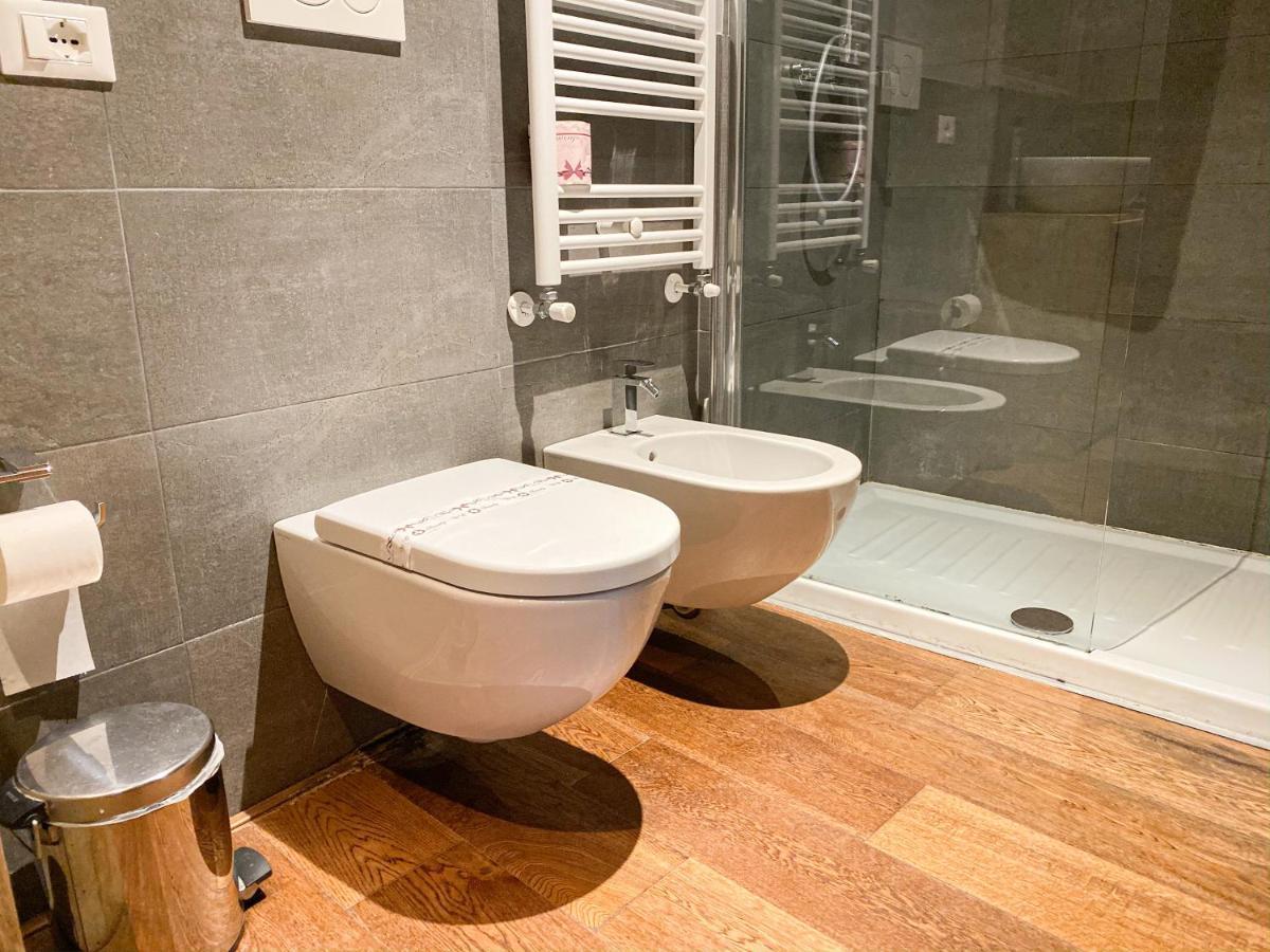 Rosso Charm B&B Венеция Экстерьер фото